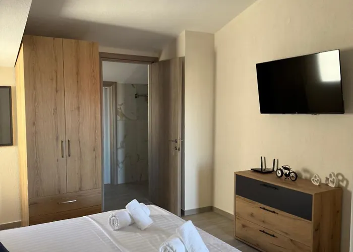 Luxury Irinis Appartement *