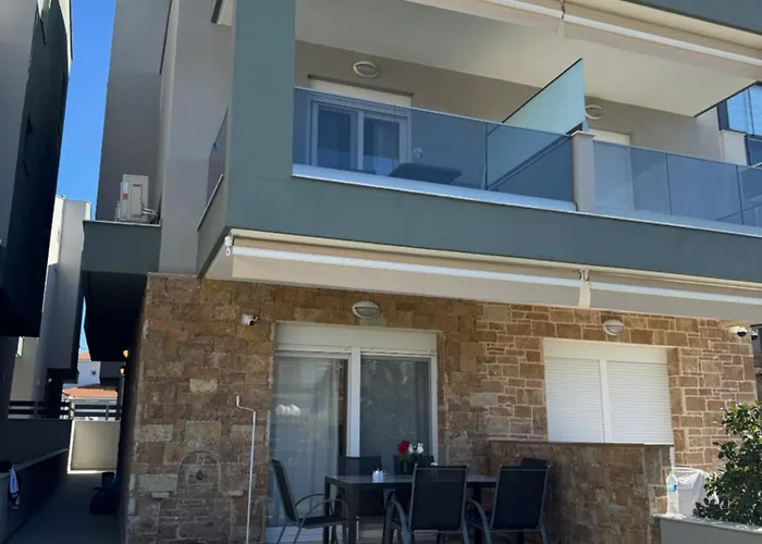 Luxury Irinis Апартаменты *